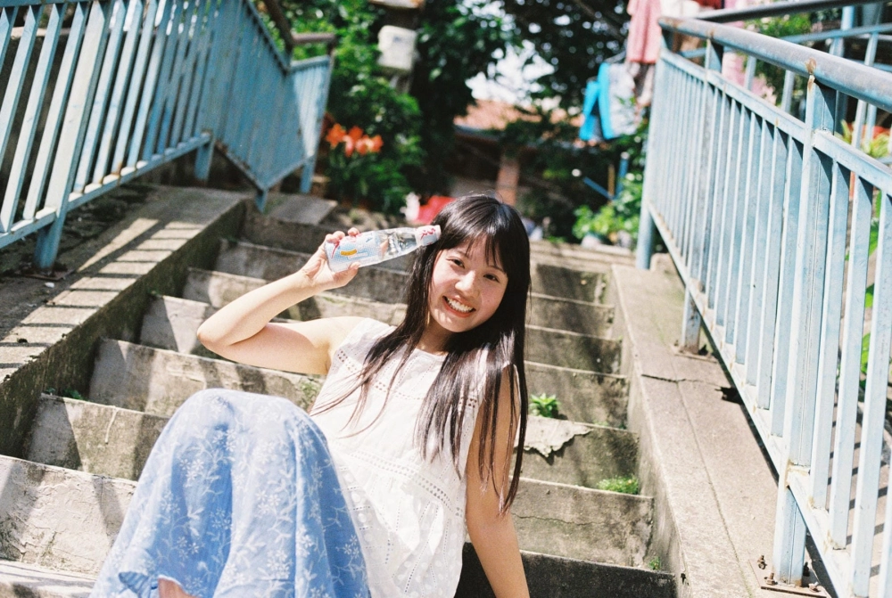 The signature outdoor style of Nian Zi
