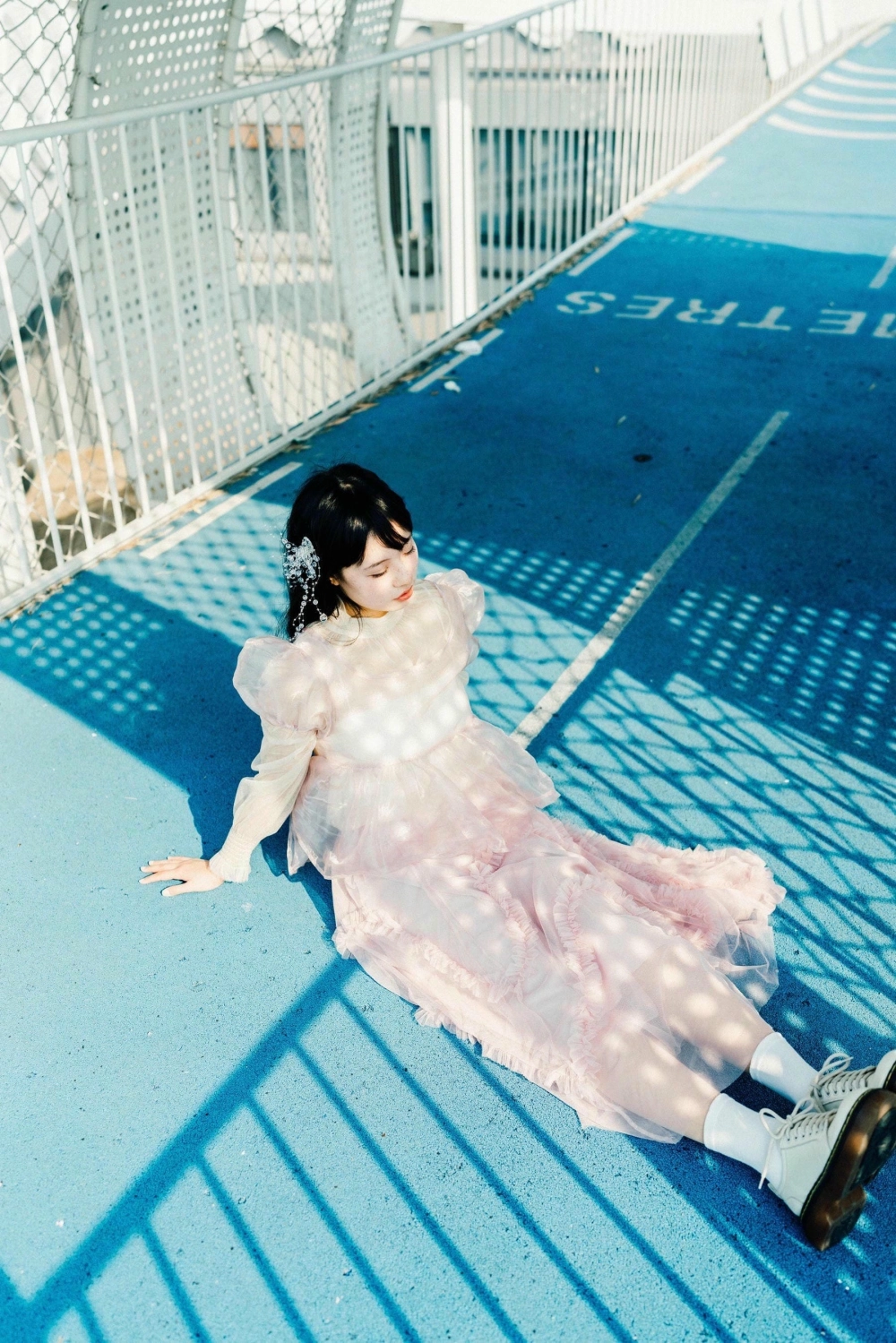 The captivating presence of Nian Zi