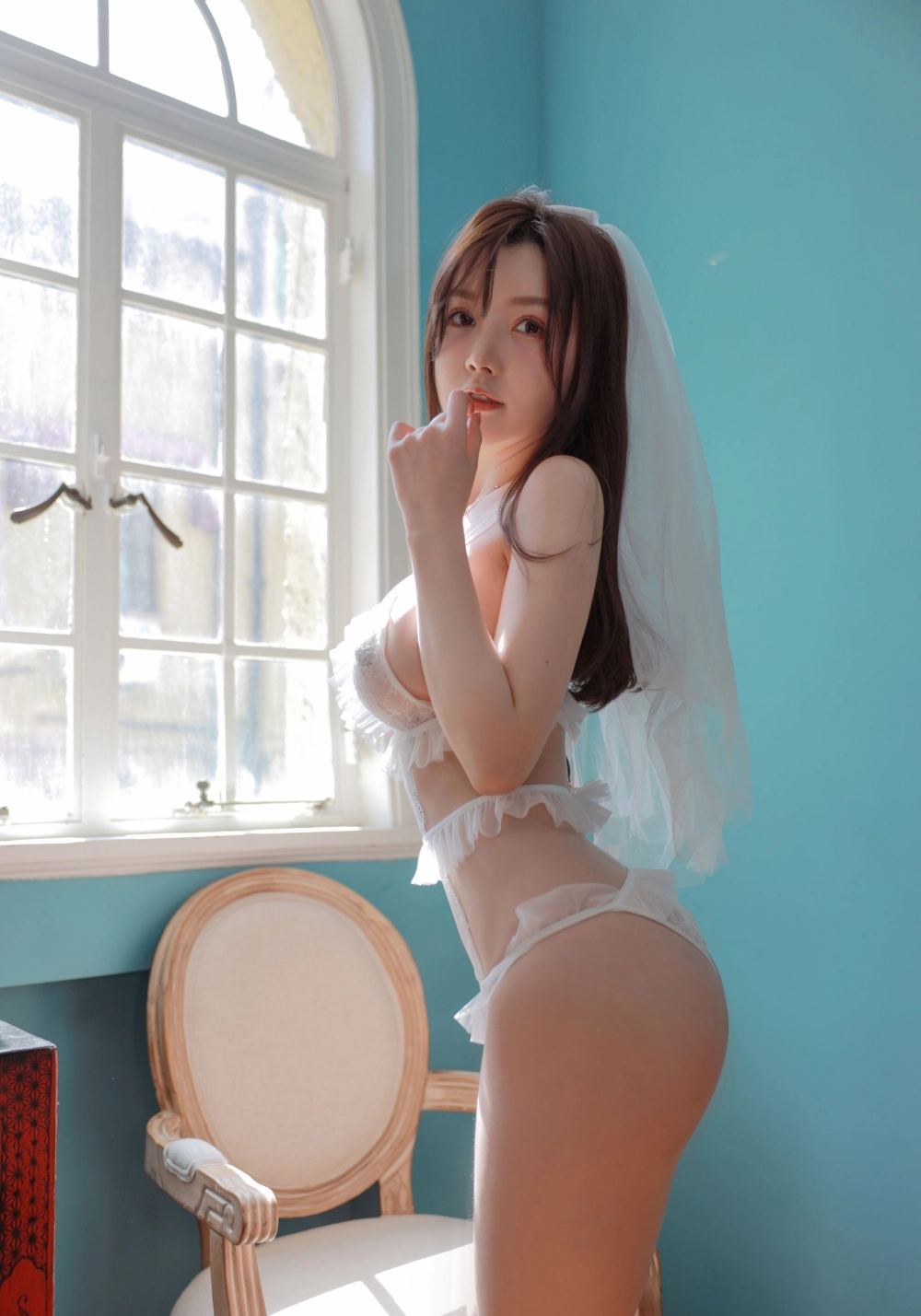 A high-quality portrait of Nuomizi MINIbabe