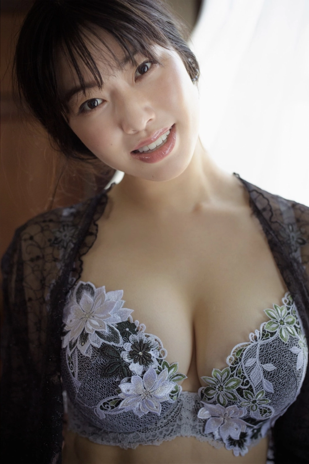 Oda Asuka a vision of fierce charm