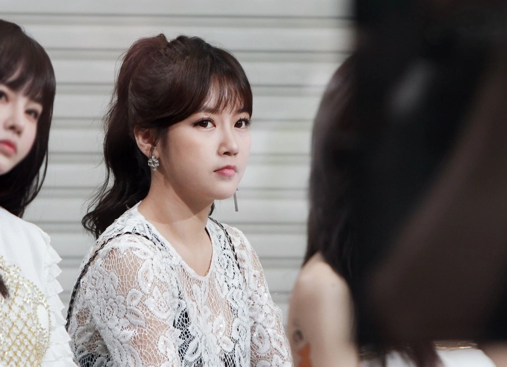 The beauty of Park So Yeon tells a silent story