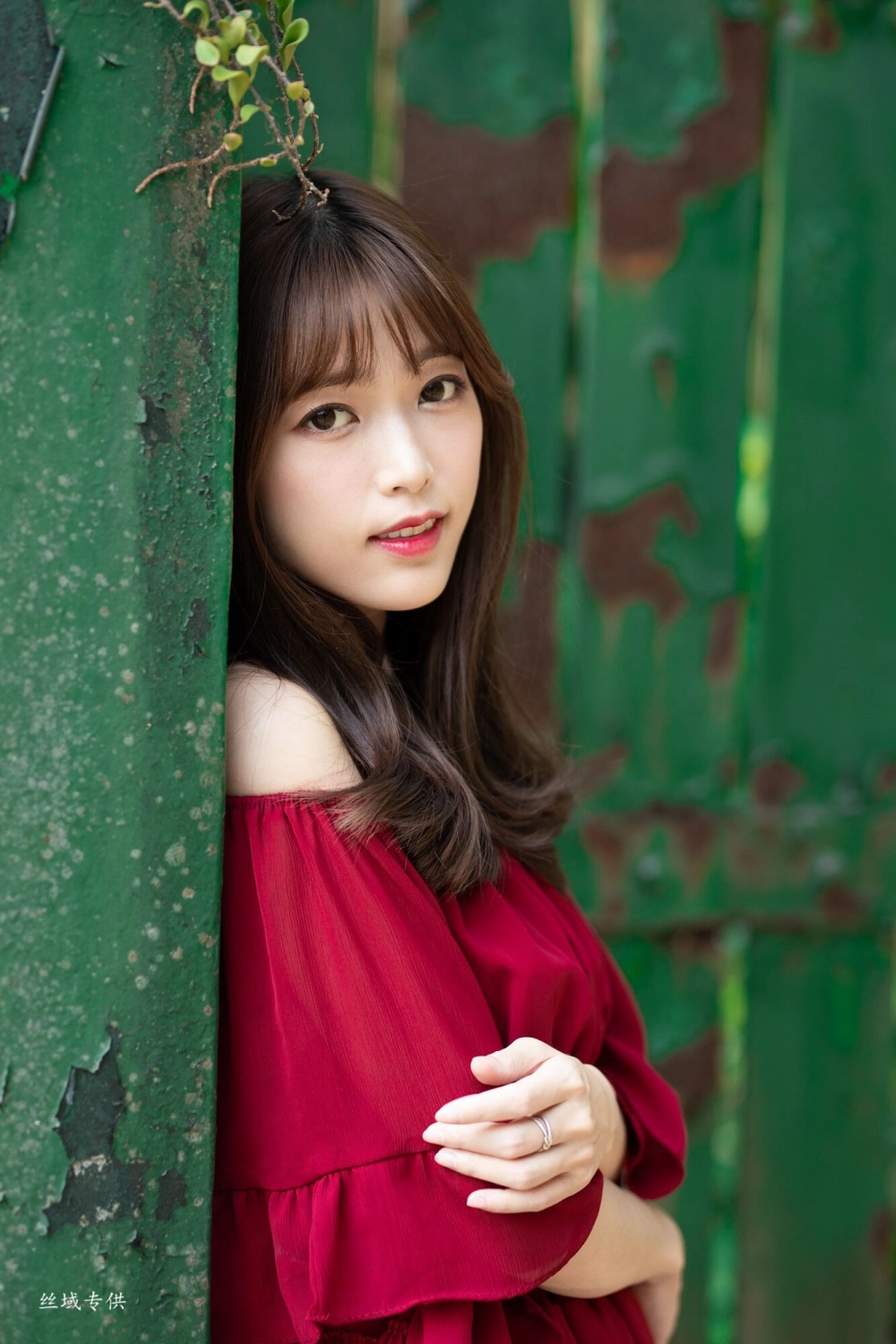 Flawless beauty is just another word for Peng Lijia