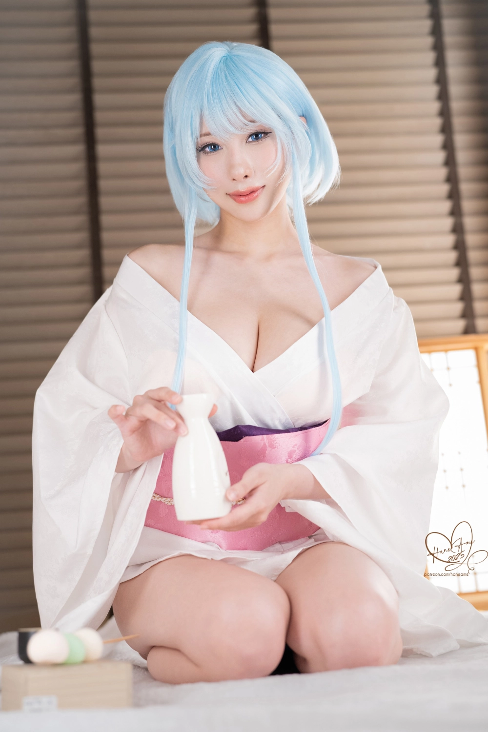 The captivating presence of Rain wave_HaneAme in costume