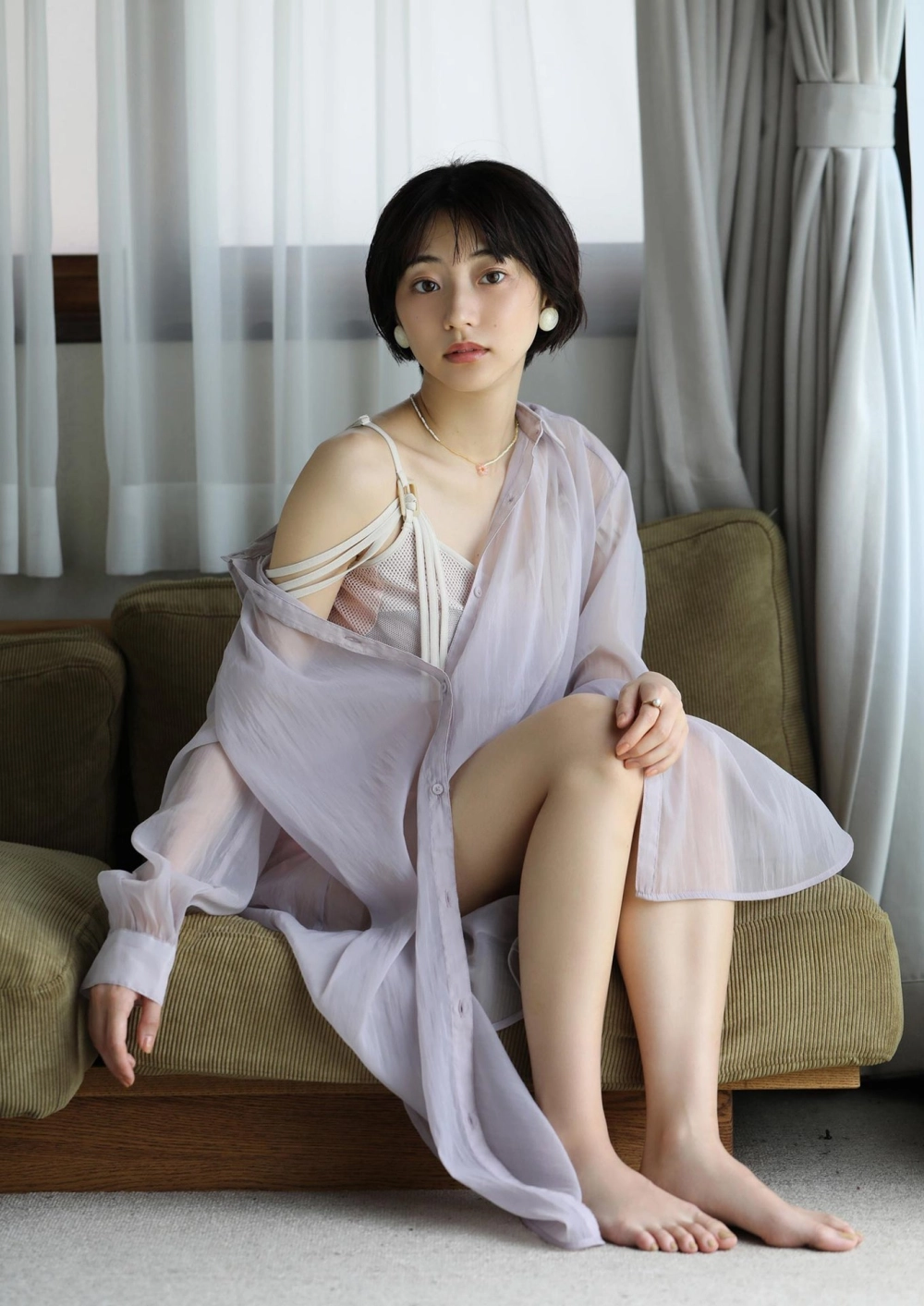 Rena Takeda stunning in her latest photo collection