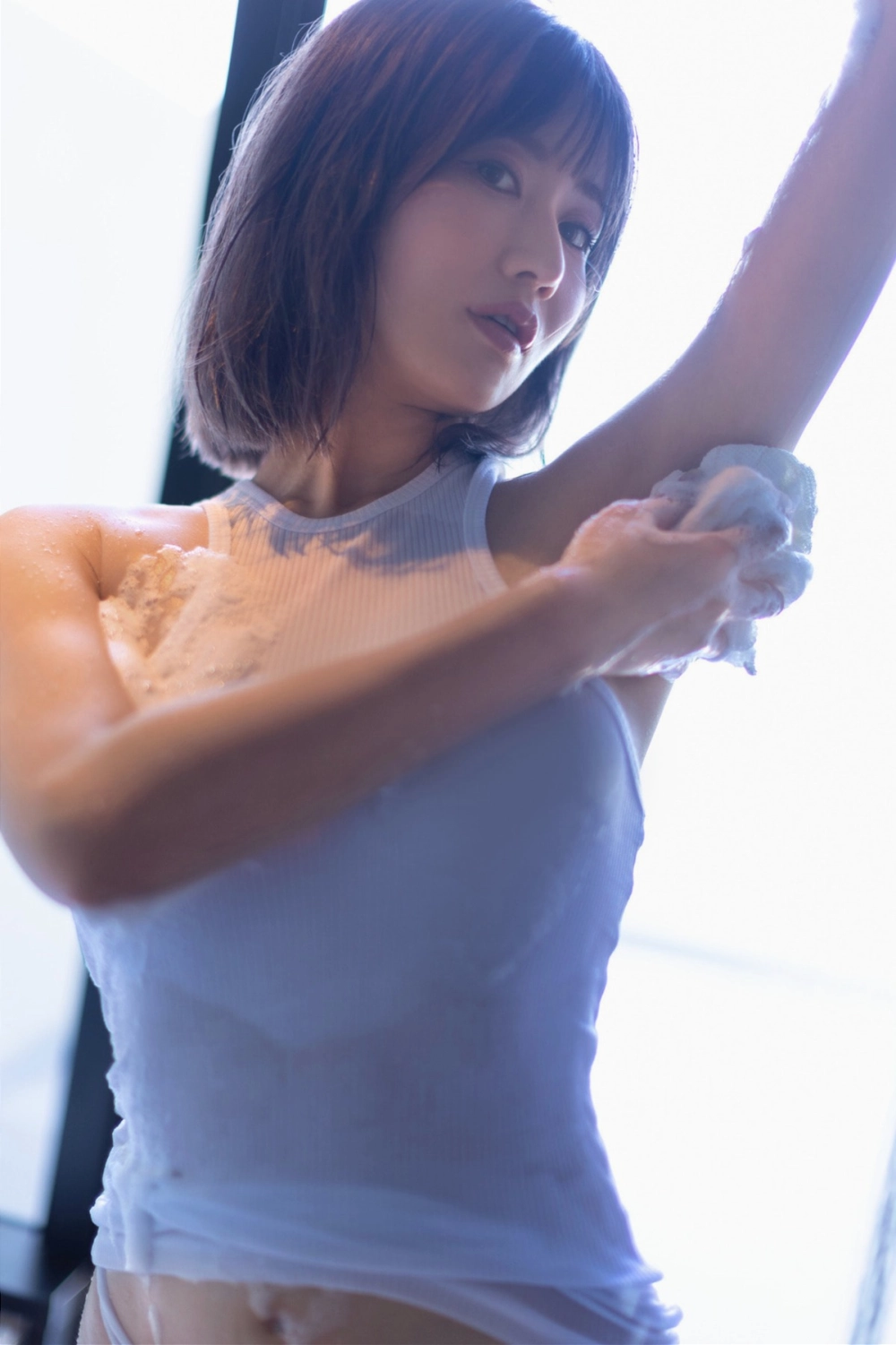 That irresistible grace unique to the stunning Riho Fujimori