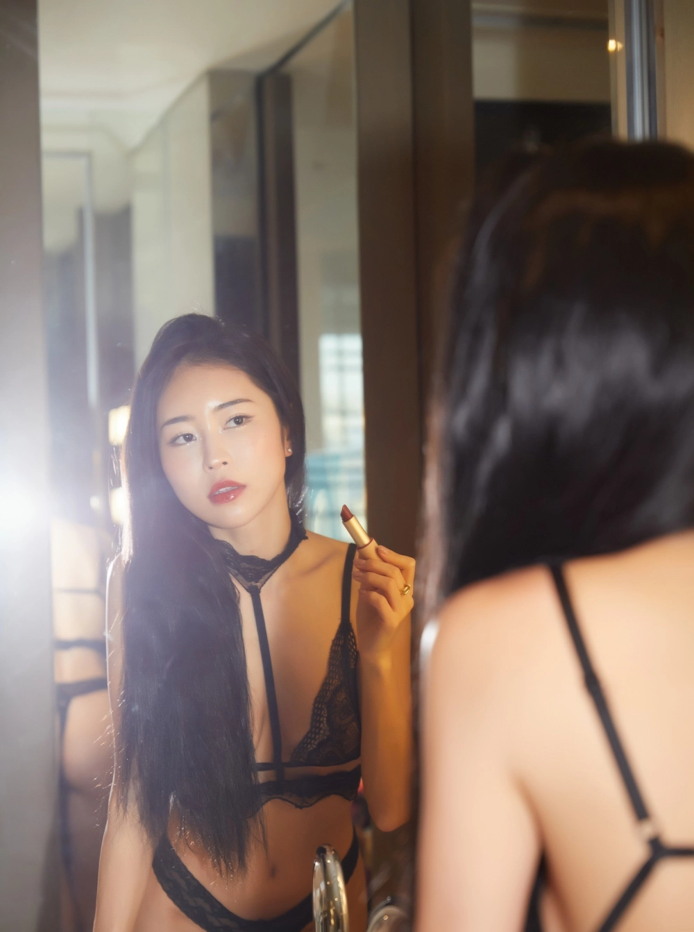 Admiring the goddess-like Rina Toeda
