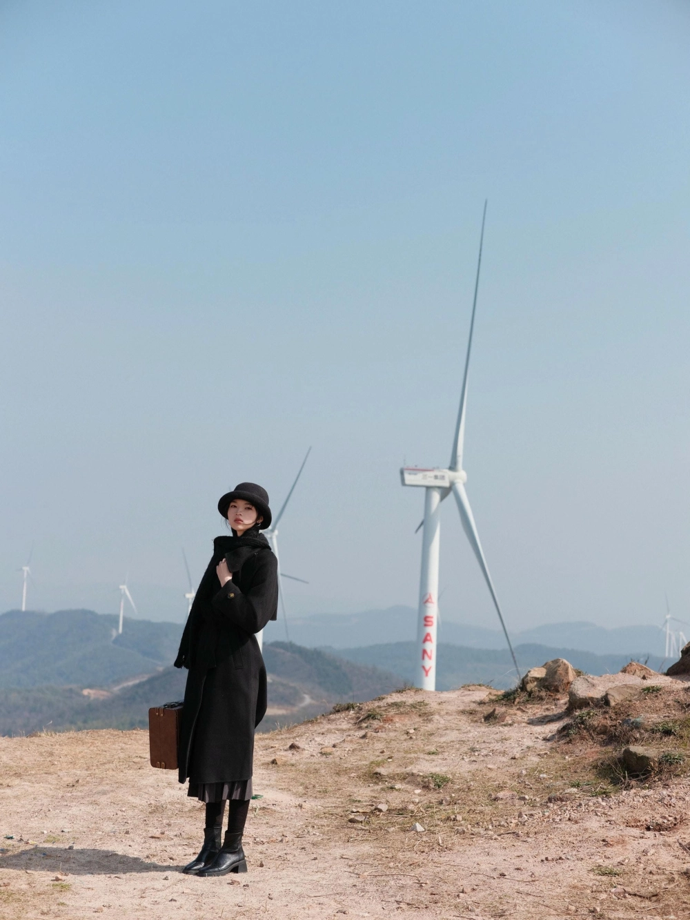 The artistic style of Rong Er's outdoor photography