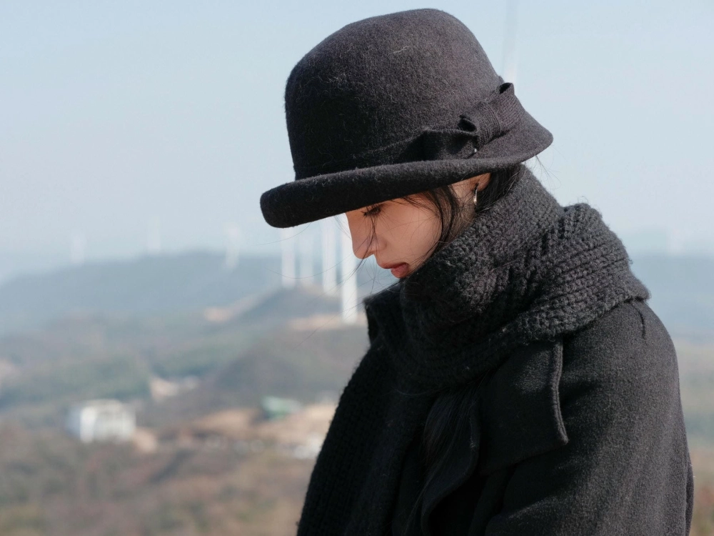 A tasteful and artistic photo of Rong Er