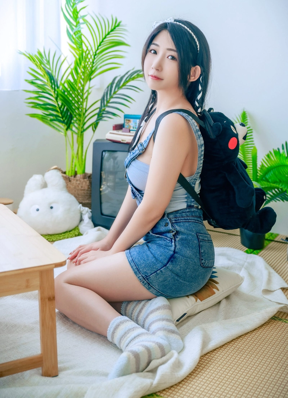 Rou Bao surrounded by nature
