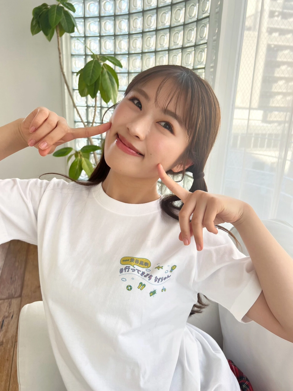 Intense beauty and soft temptation define spectacular Sayaka Miyuki