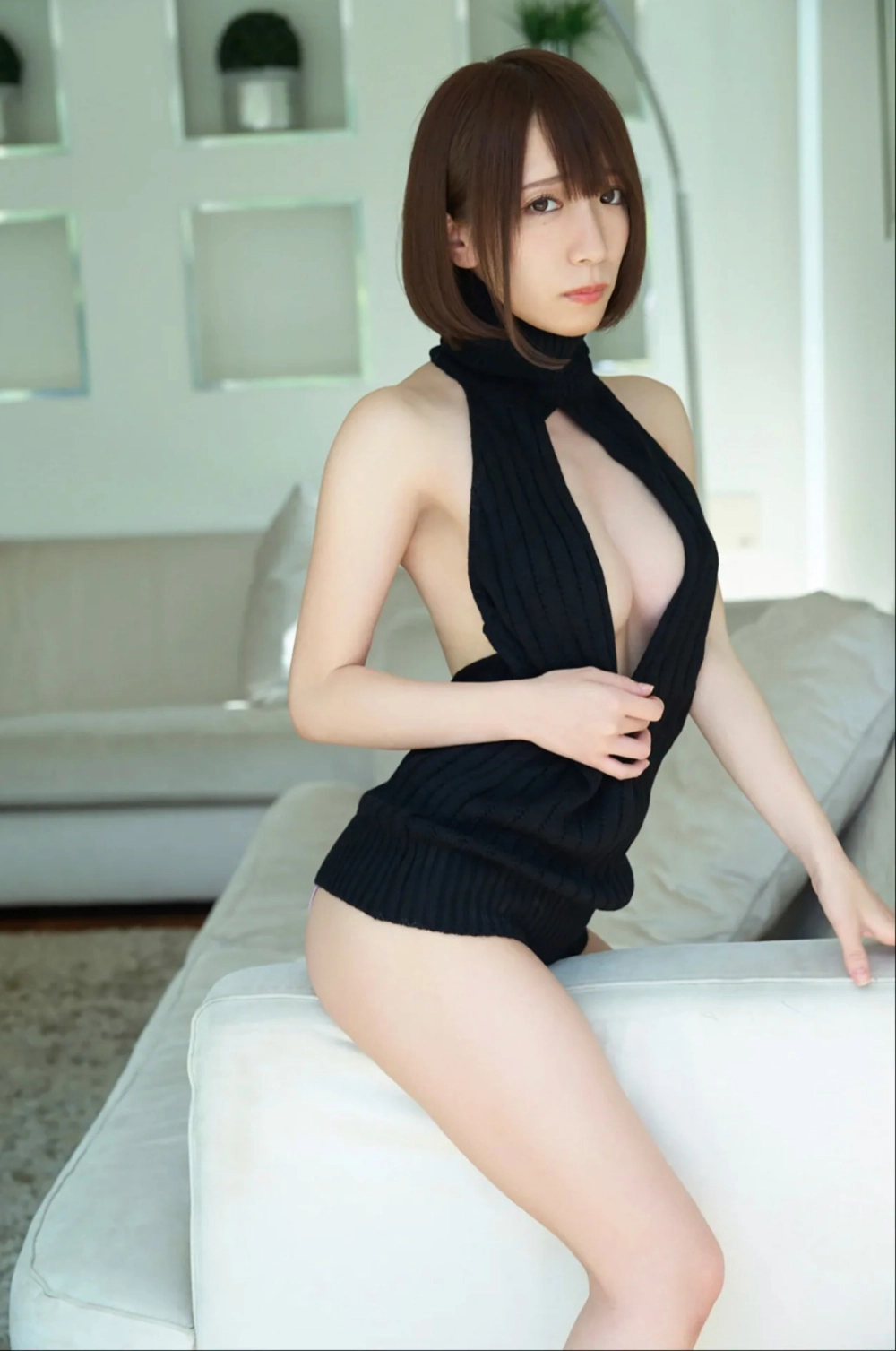 Own the night with flawless Shimizu Airi 