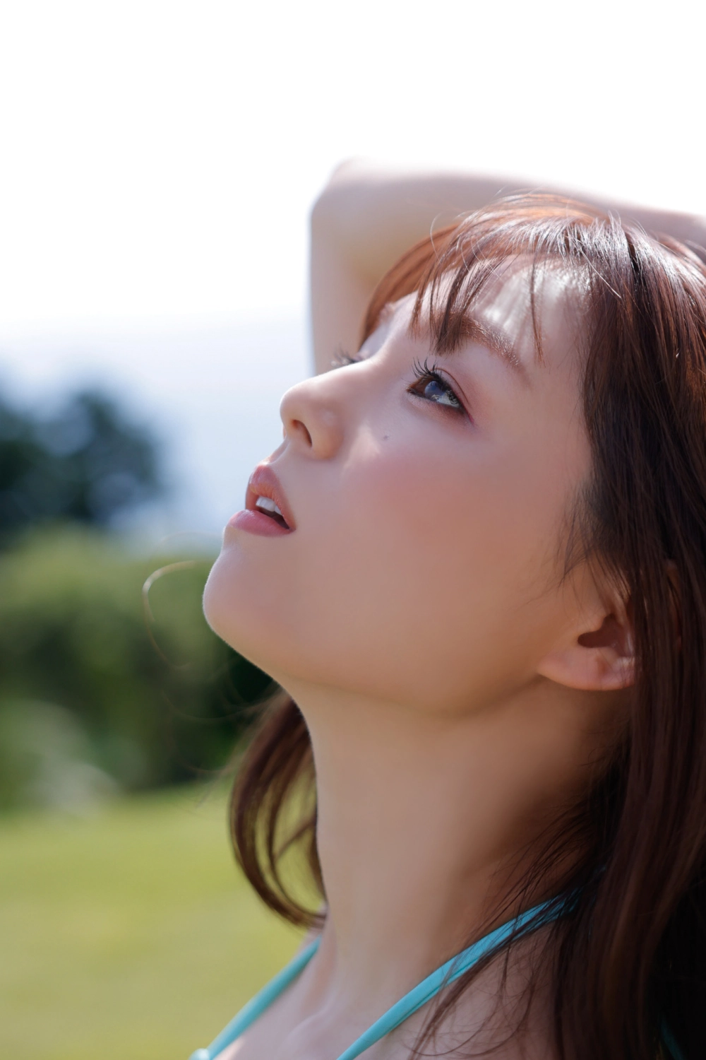 Every glance from the striking Shinozaki Ai tells a bold story 