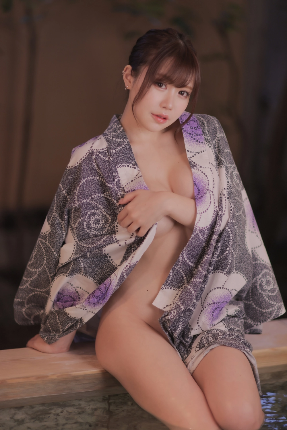The alluring charm of model Sugasawa Yuka unveiled 