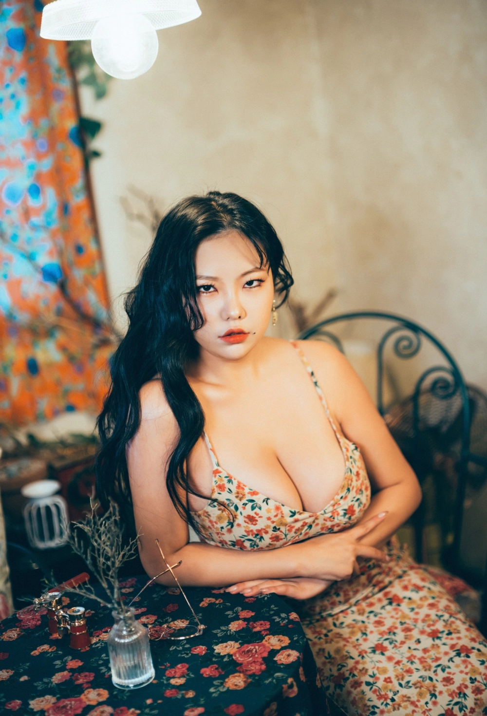 Celebrate beauty and style with Sunhye