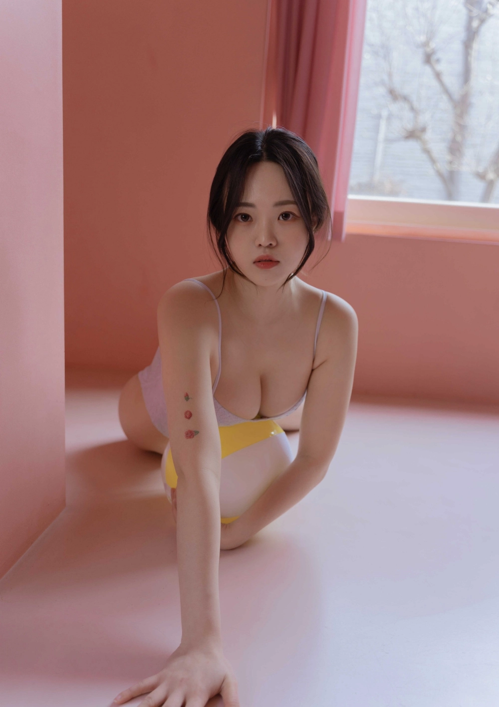 Sunny shines with irresistible charm