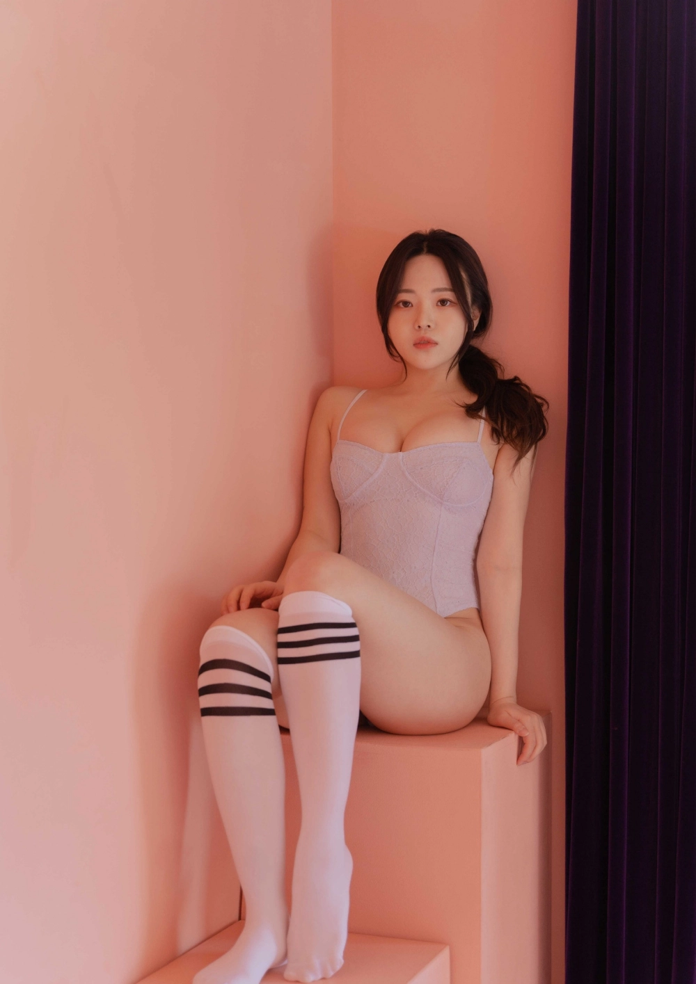 Discover the soft glow in Sunny’s smile