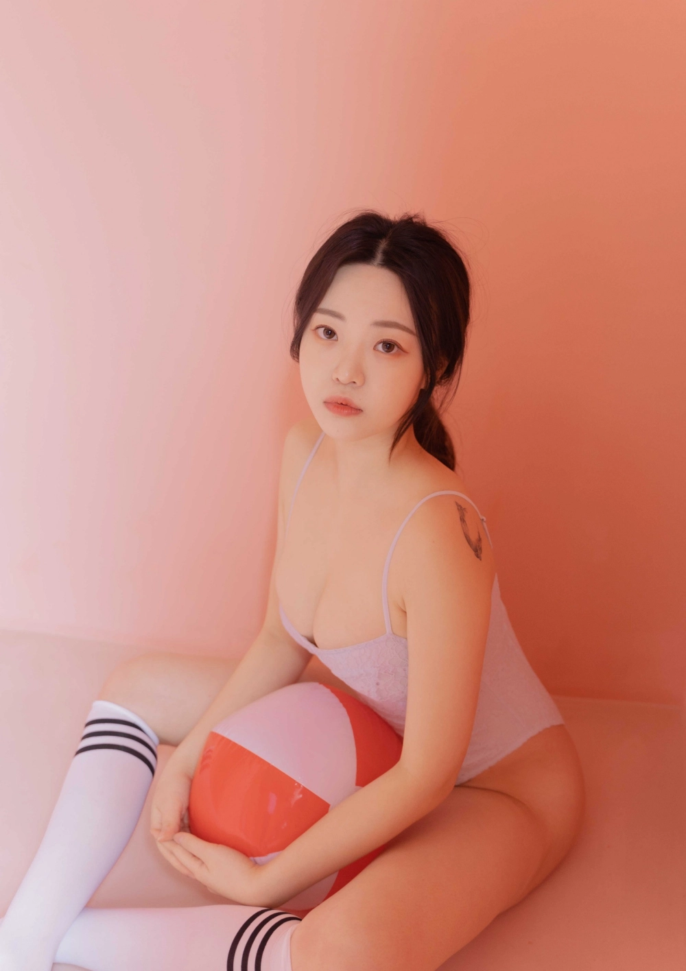 Every picture feels alive with Sunny