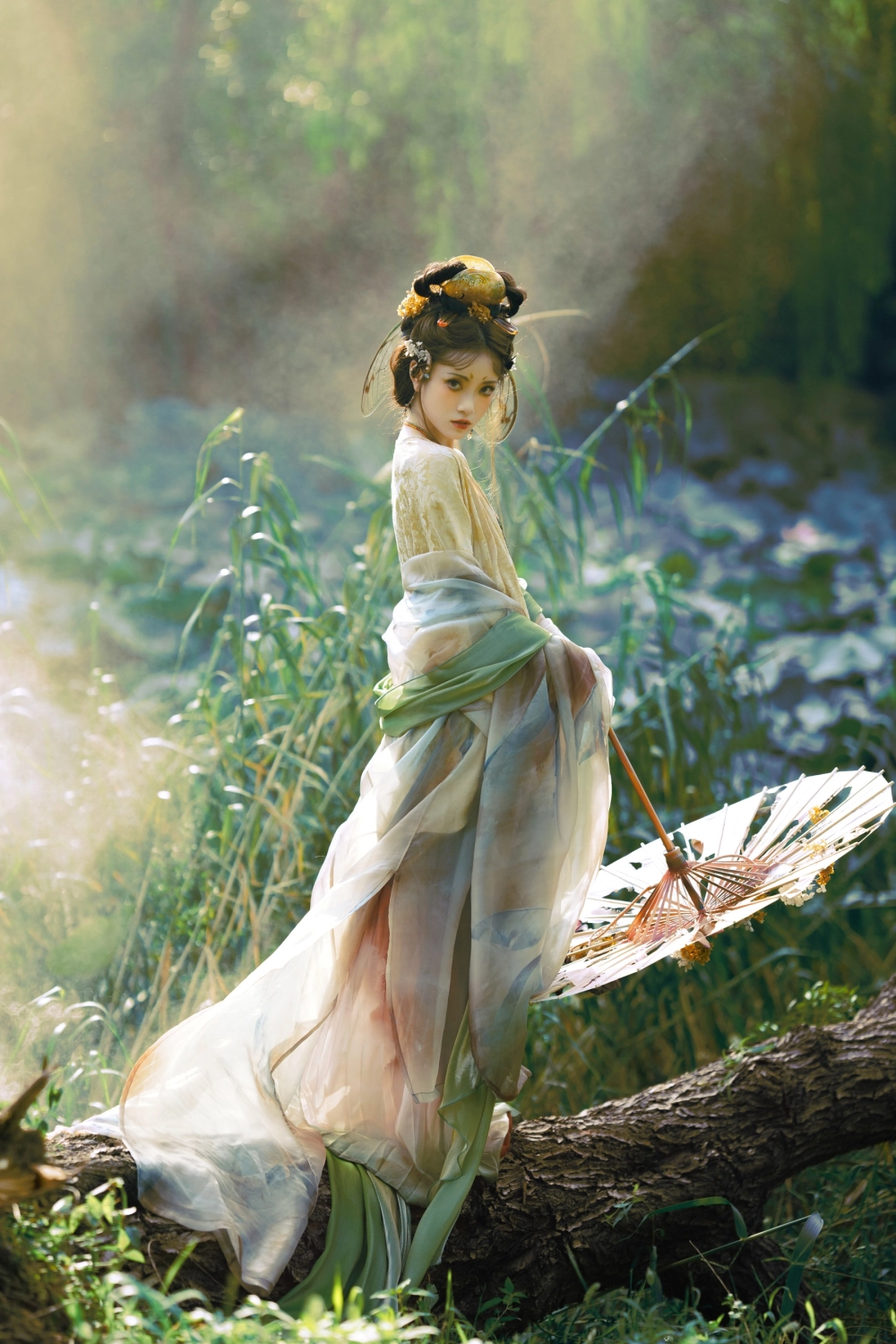 Tao Chi embodies a fantasy hero