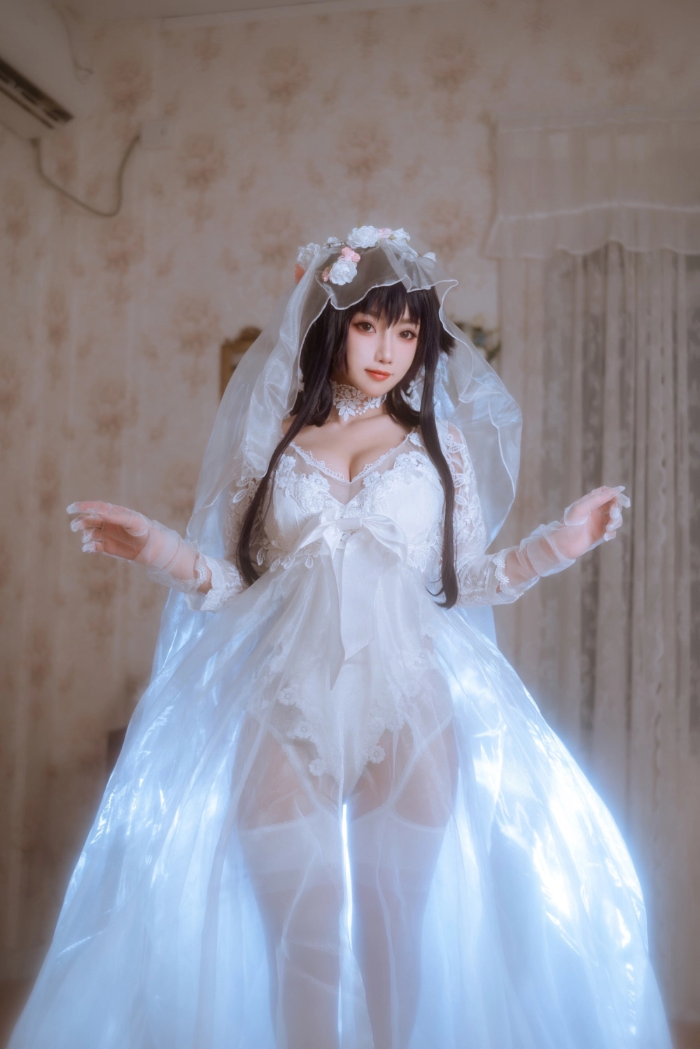 An elegant veil for Tao Nuan Jiang
