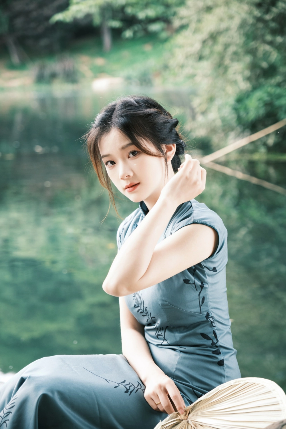 A truly unforgettable and elegant photo of To Xiao Bei