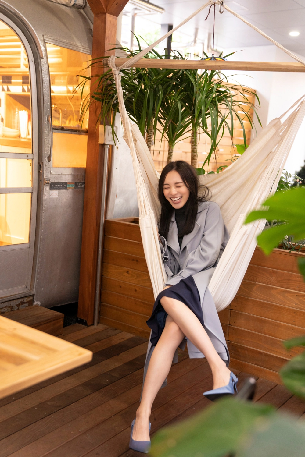 Pure allure embodied by Tomaru Sayaka