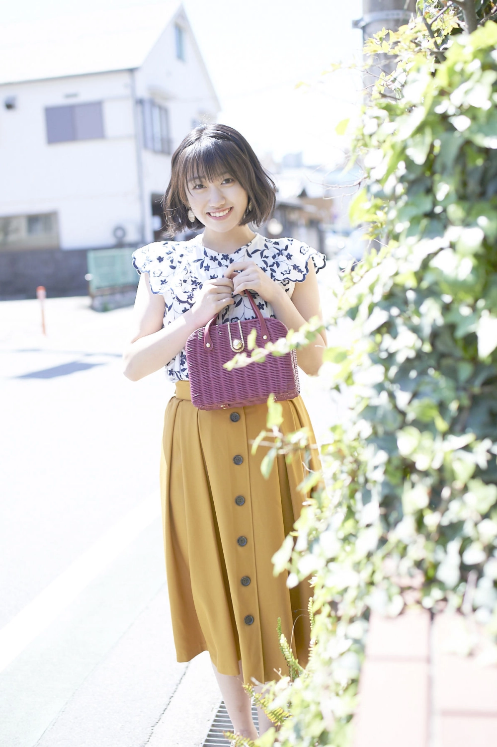 Experience the rush of Wada Sakurako's appeal
