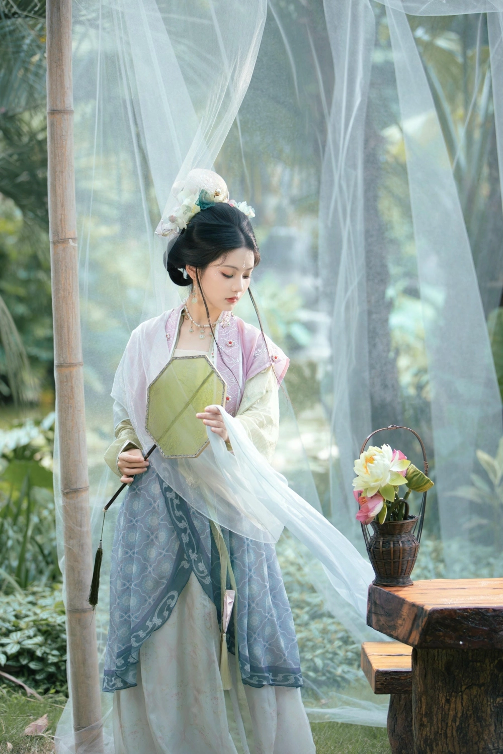Wu Ying Kunkun in a beautiful natural setting