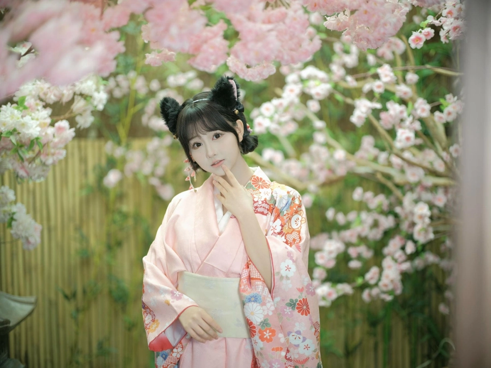 An exclusive photo from Xiaoguan's collection