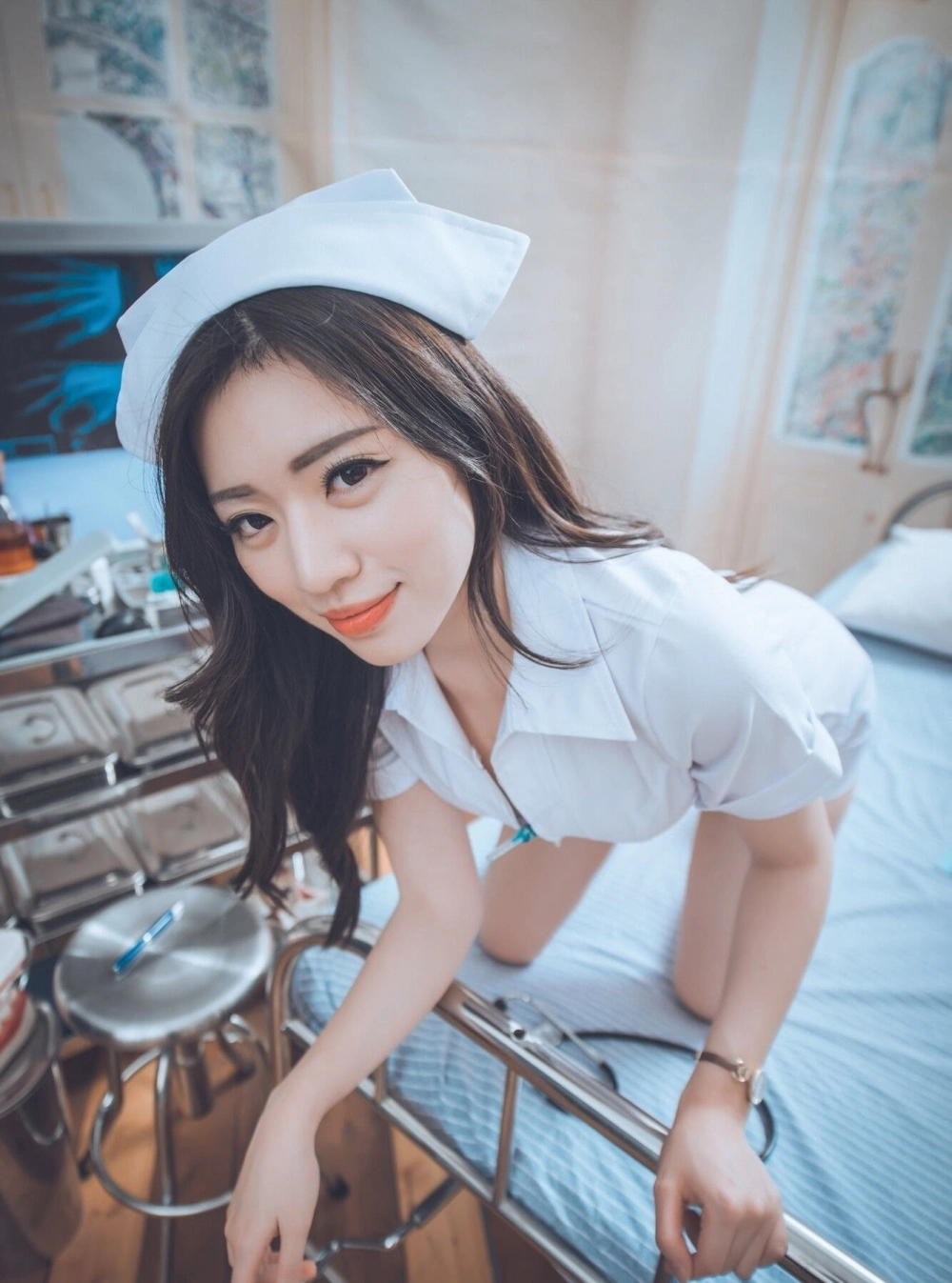 Xie Liqi embodies modern beauty