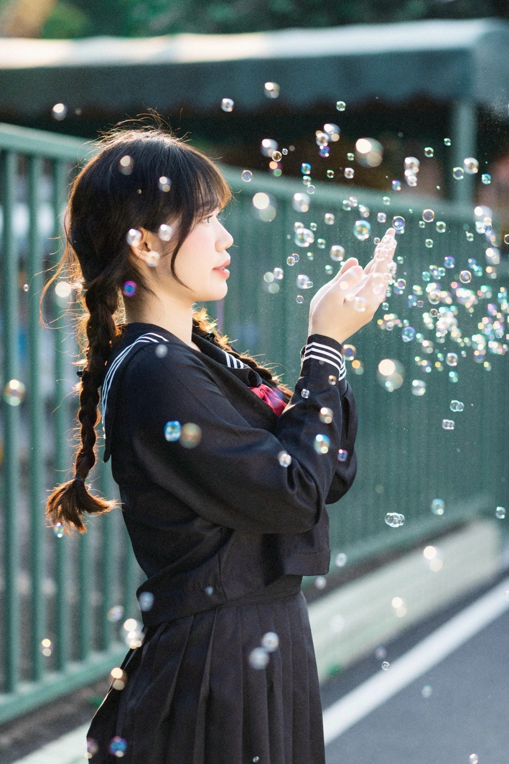 Xingxing's picturesque outdoor setting
