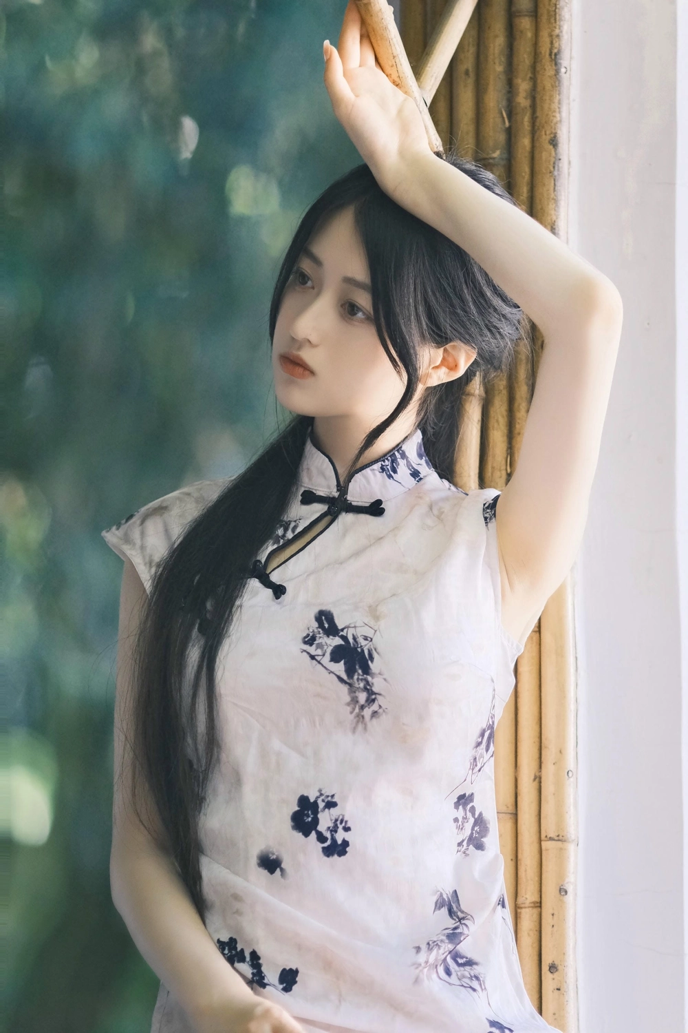 An enchanting portrait of Xu Jiayue