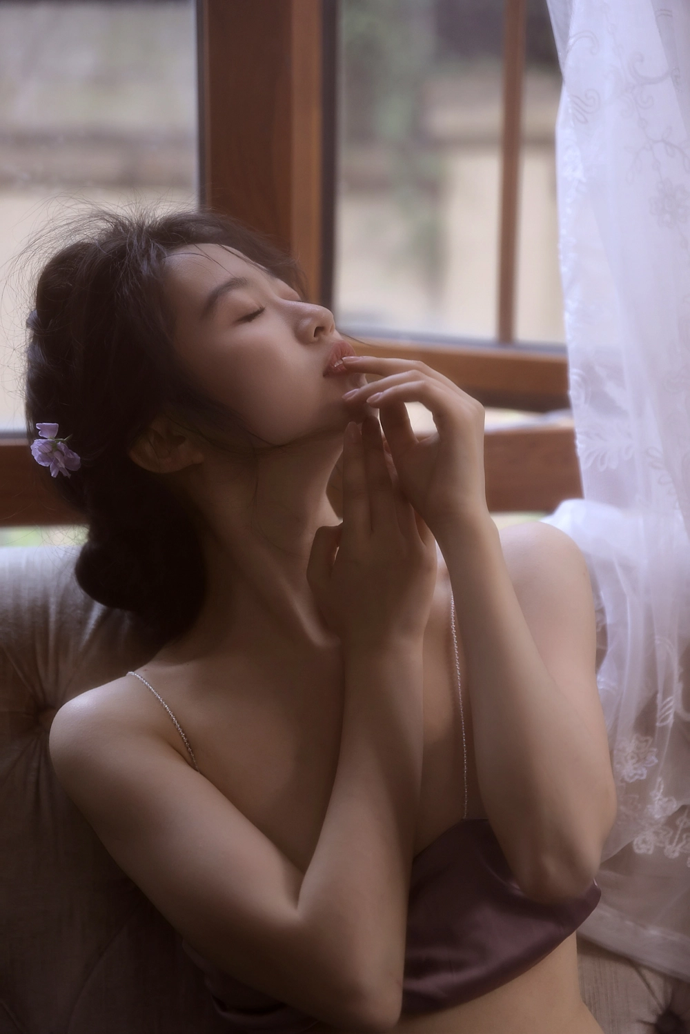 A sophisticated shot of Yao-Pangpang