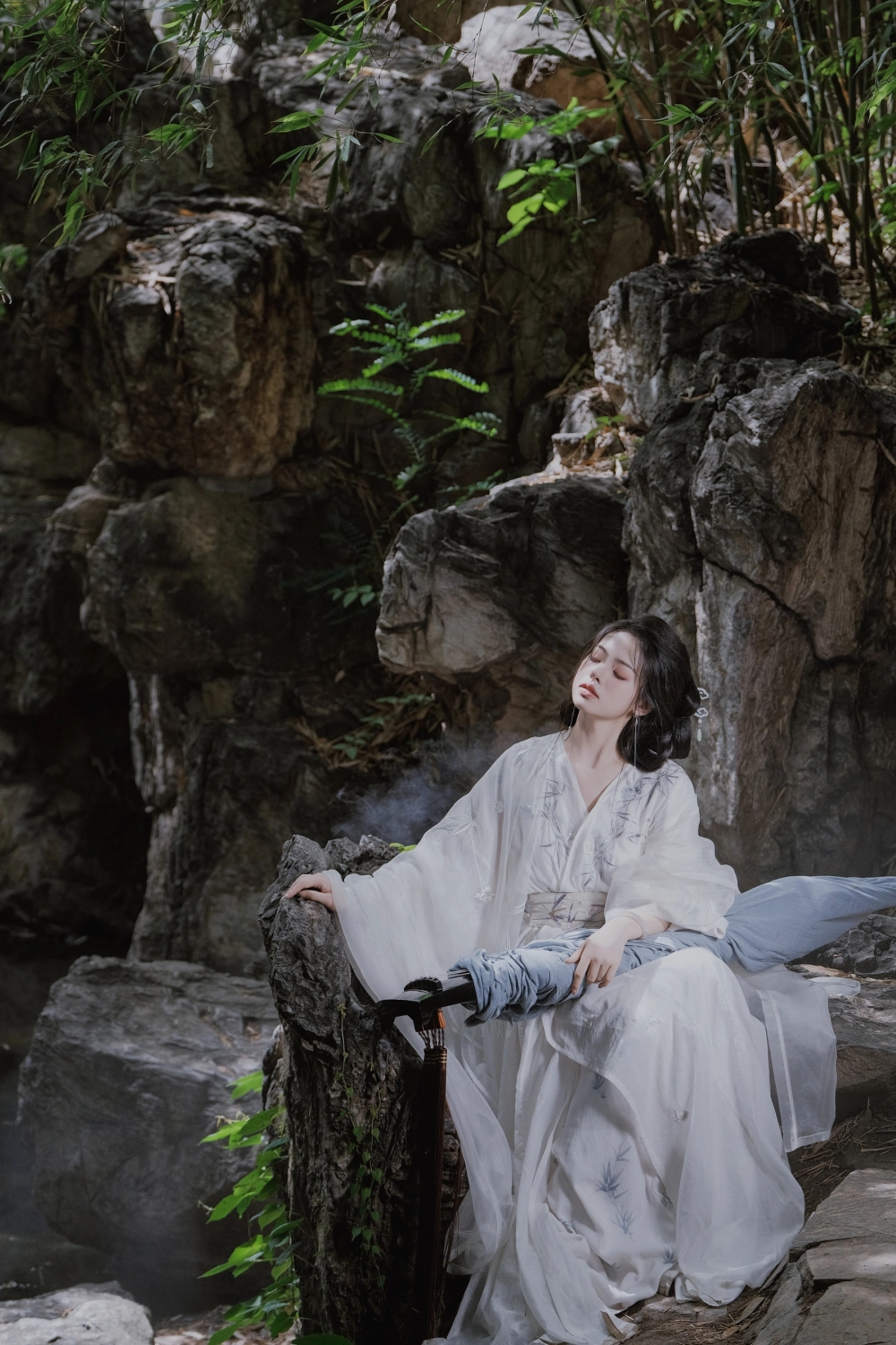 Every angle reveals another layer of stunning Yaoyao