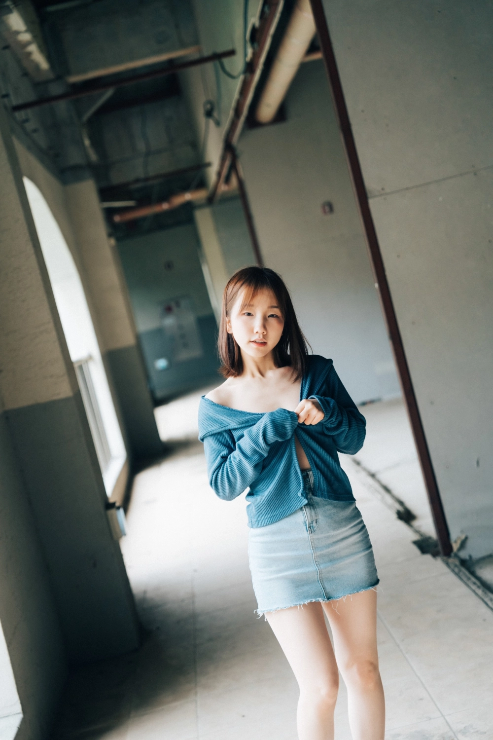 Dive into Yeri world of charm and beauty