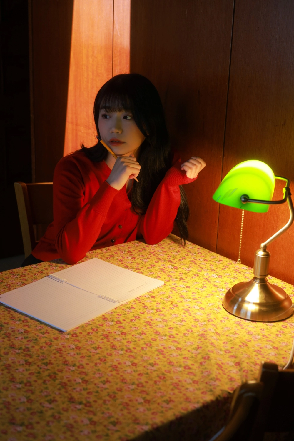 A closer look at Yui’s amazing style today