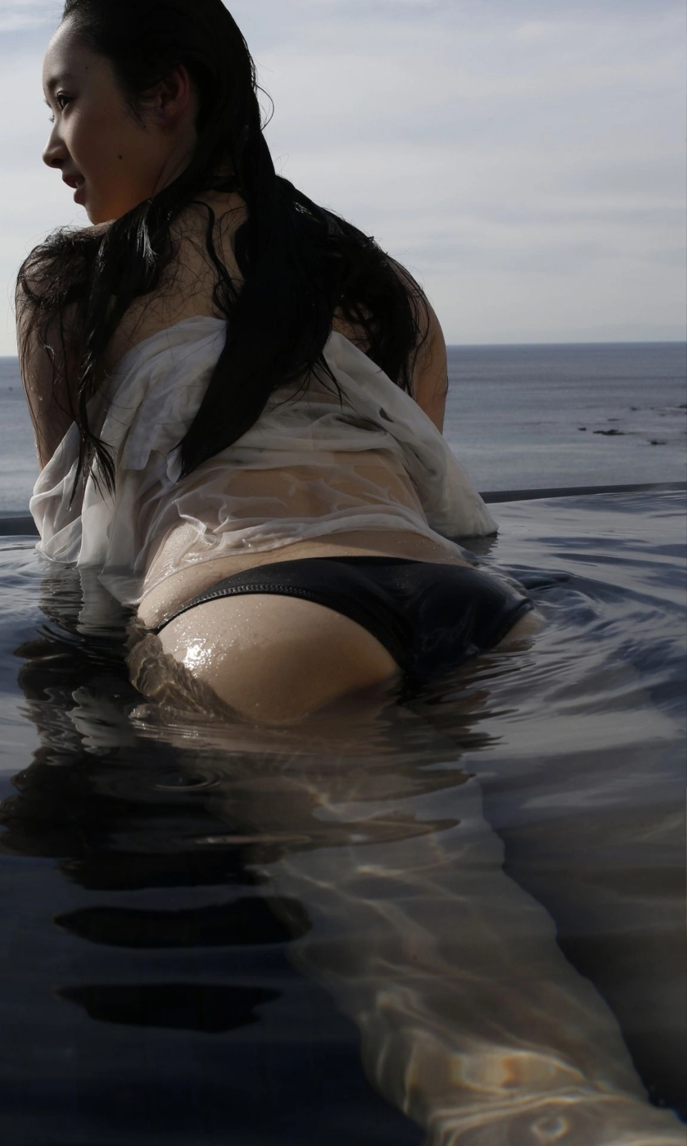 Dive into the intoxicating world of beautiful Yui Tsuji