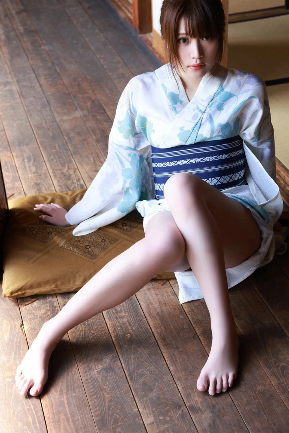 A stunning portrait of the beautiful actress Yuka Kohinata