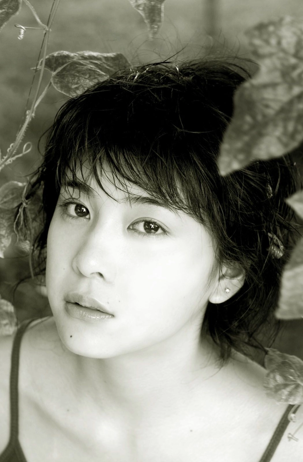 Sensational style meets classic beauty in Yuko Takeuchi 