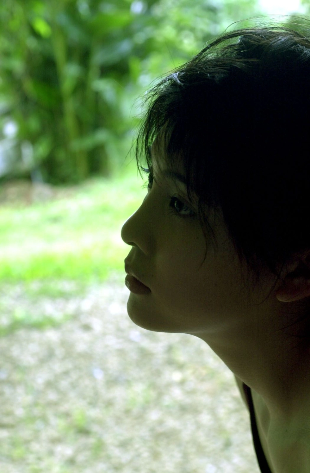 Experience the captivating magic of Yuko Takeuchi's image 