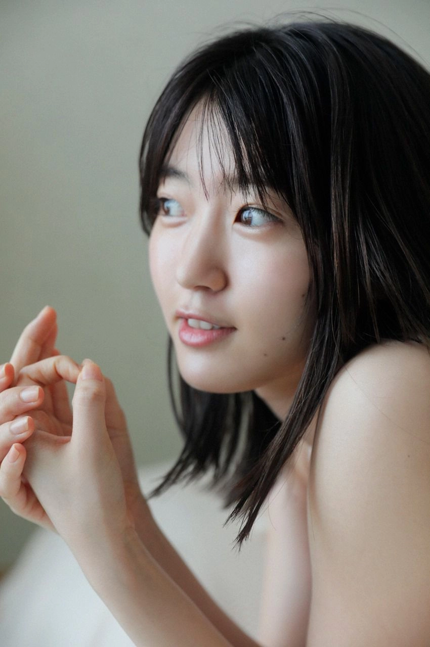 Can you handle this heat from Yuri Yoshinaga