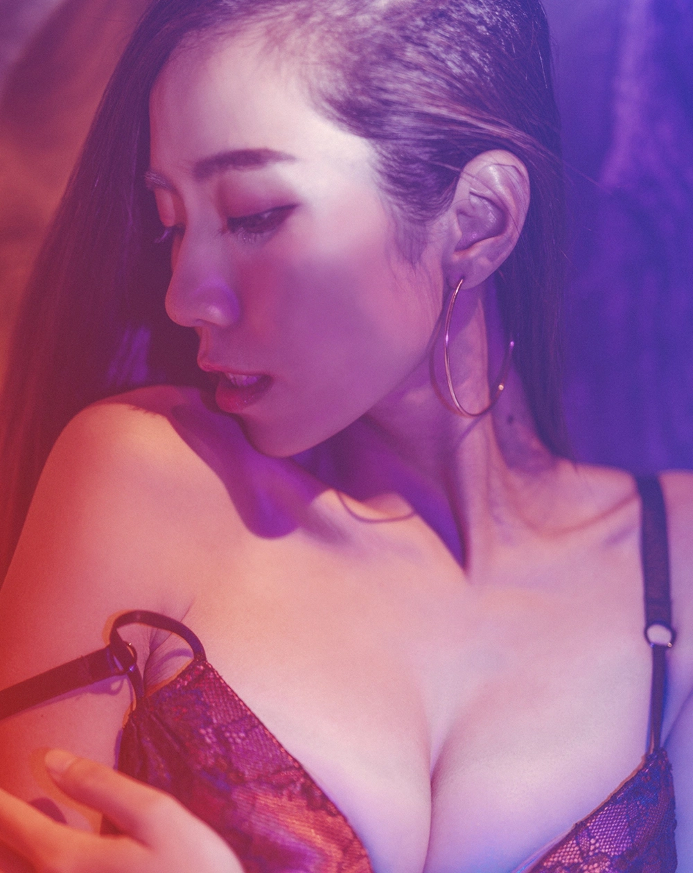 Yuting A sophisticated vision of captivating allure