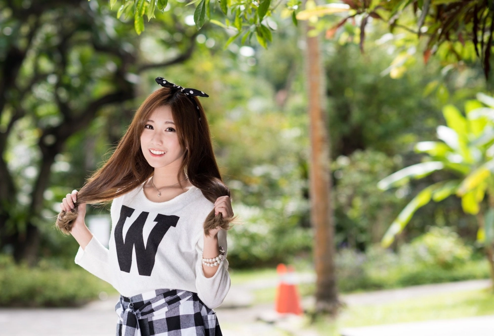 Zhang Chushan a captivating queen in every single photo