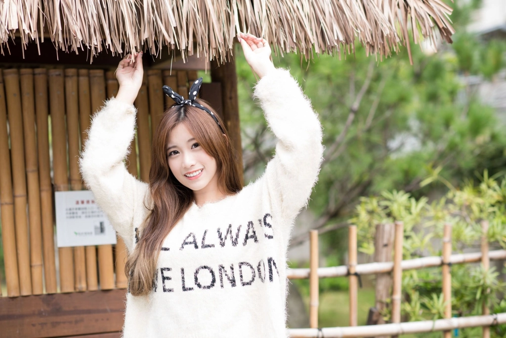 Simply breathtaking the sensational beauty of Zhang Chushan