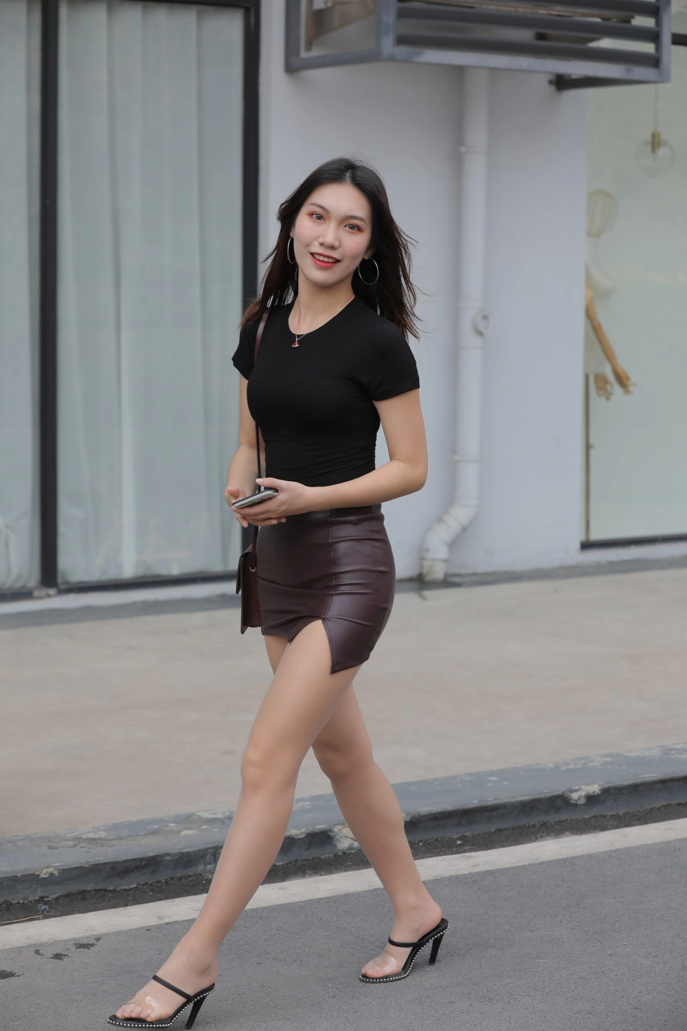 Anonymous expresses desire without revealing too much