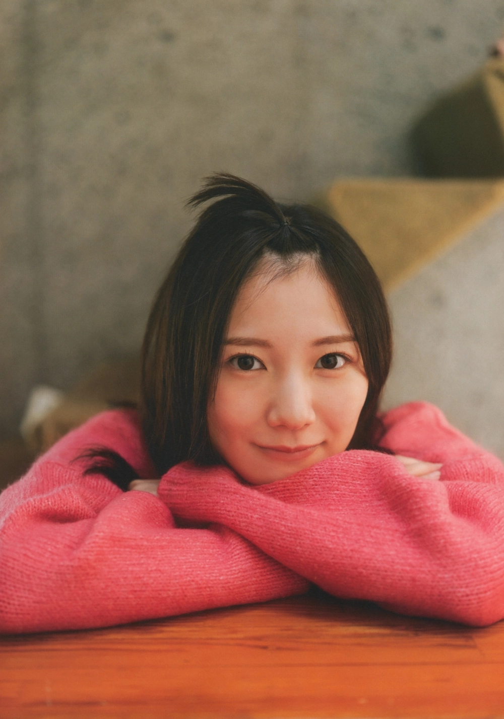 Kawada Yang Cai poised seduction in a modern aesthetic