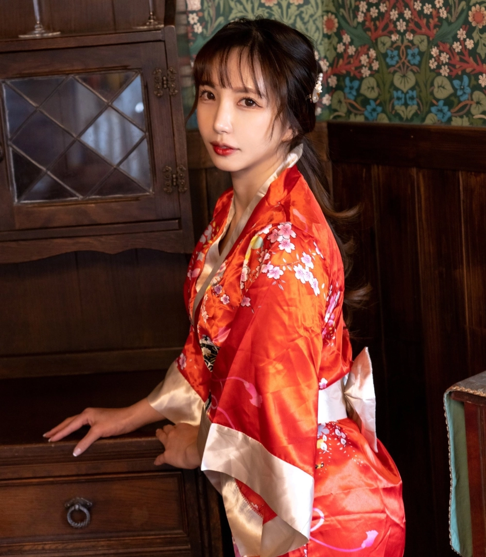 Rua feminine grace creating intimate attraction