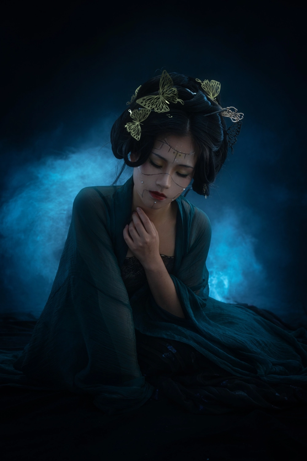 Boob charm expressed through gentle feminine allure