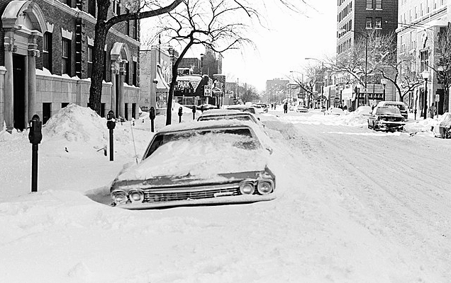 Chicago cityscape covered in snow during the 1979 cold wave