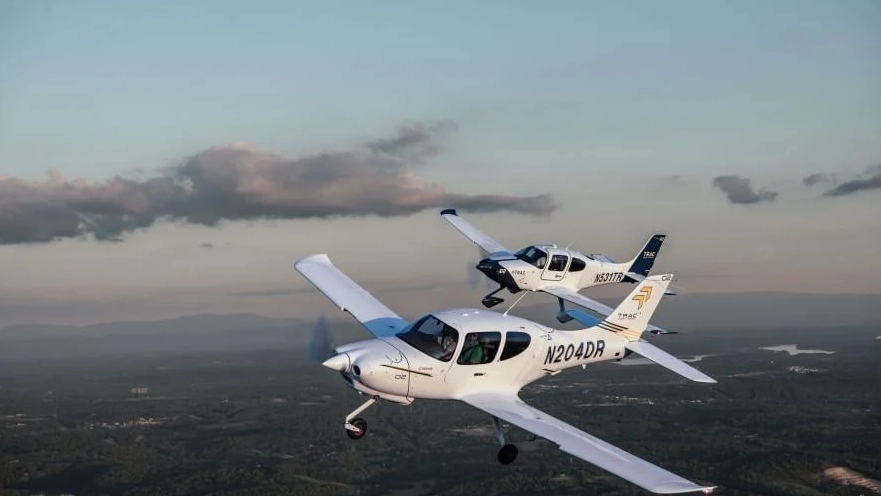 Cirrus TRAC10 training airplane with an observer seat