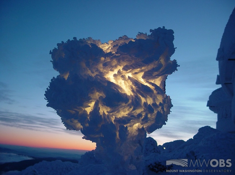 Close-up view of freezing fog with microscopic supercooled water droplets